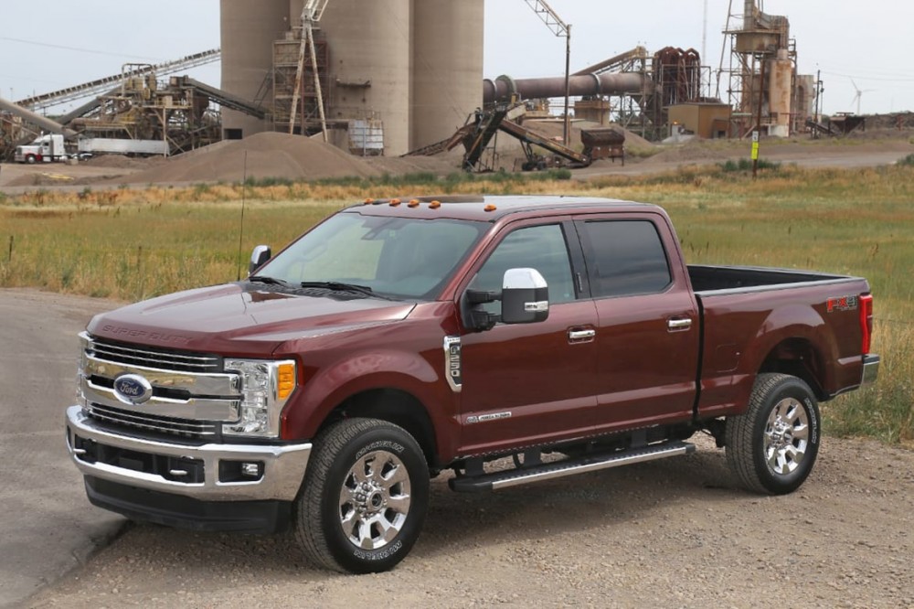 What&apos;s New on PickupTrucks.com: 8/10/17
