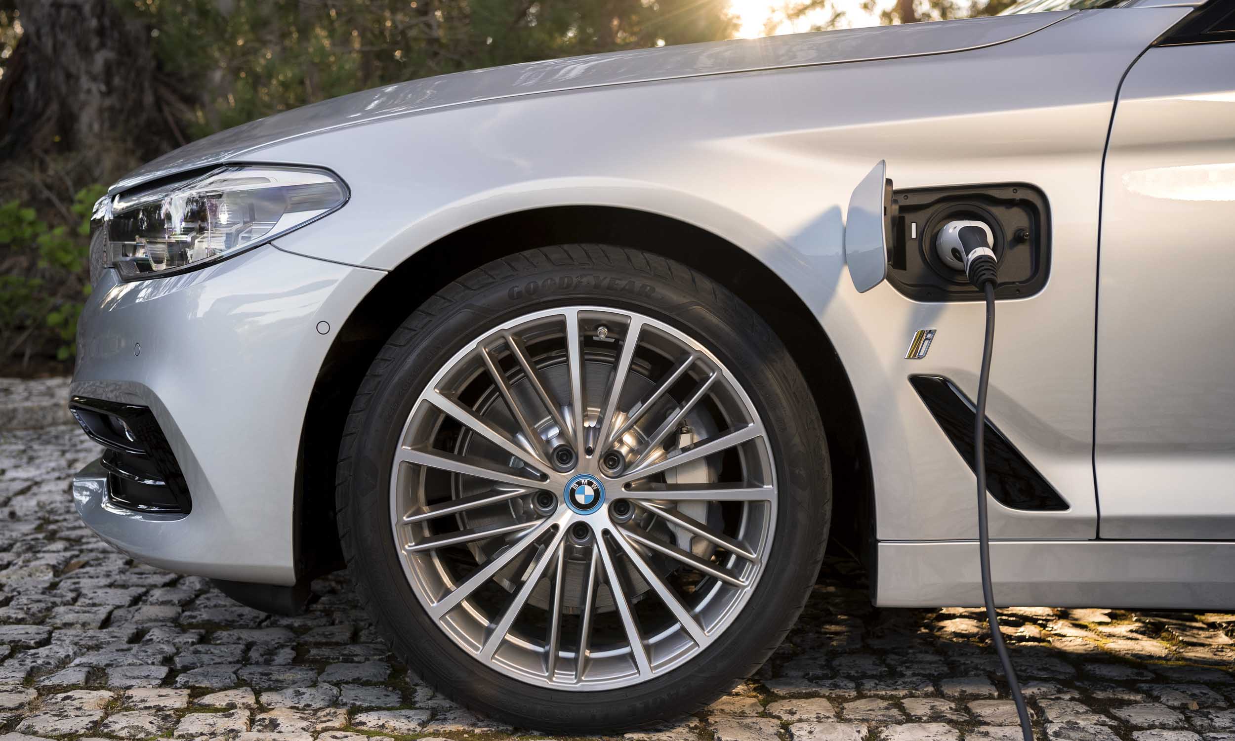 Today’s Plug-In Vehicles