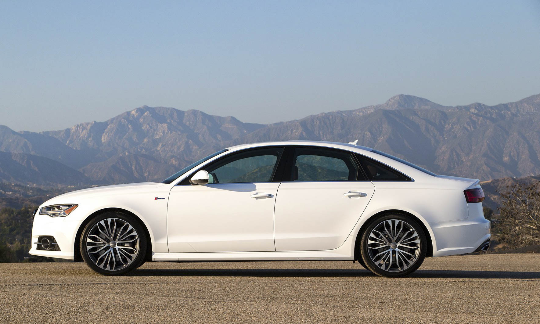Best-Selling Luxury Cars in America