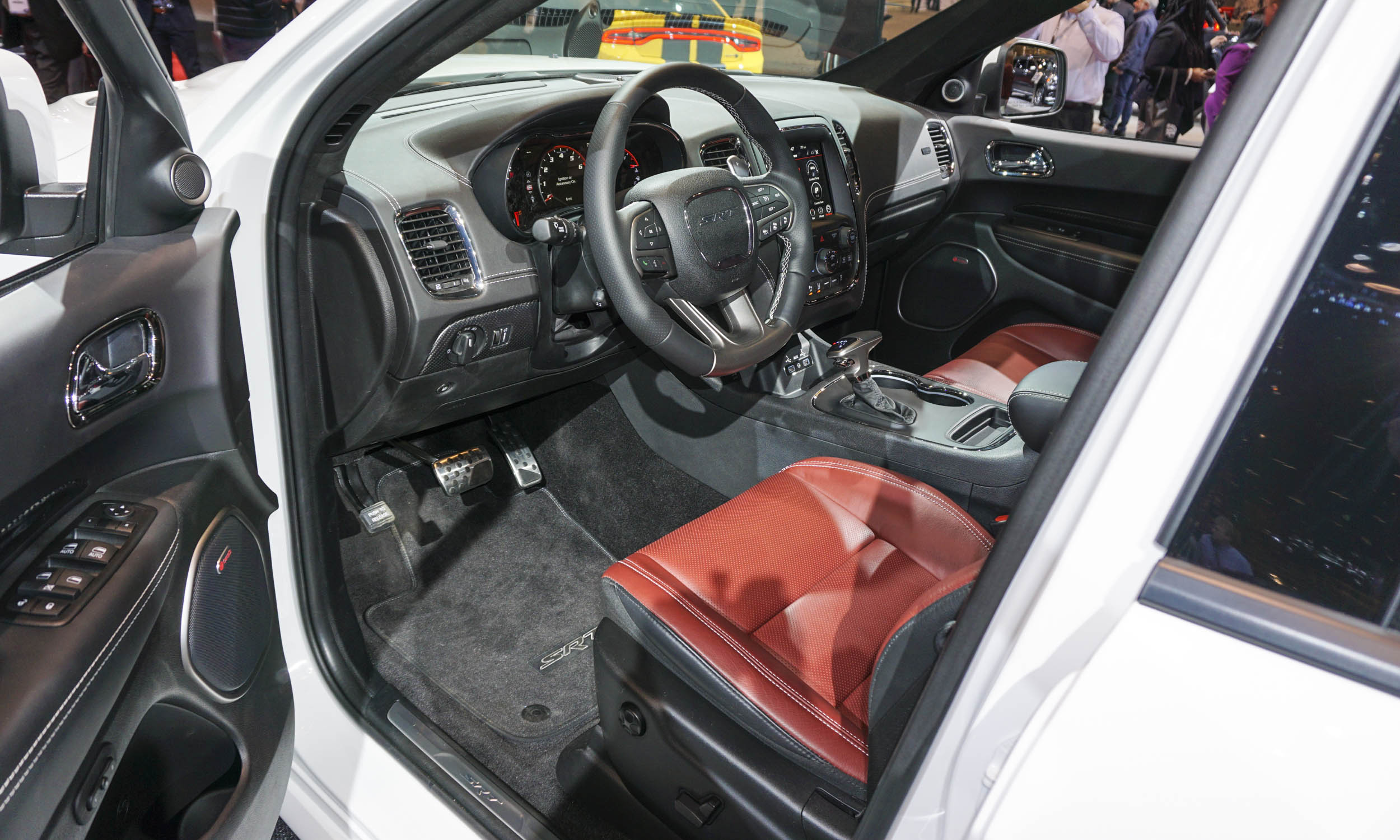 2017 Chicago Auto Show: 2018 Dodge Durango SRT