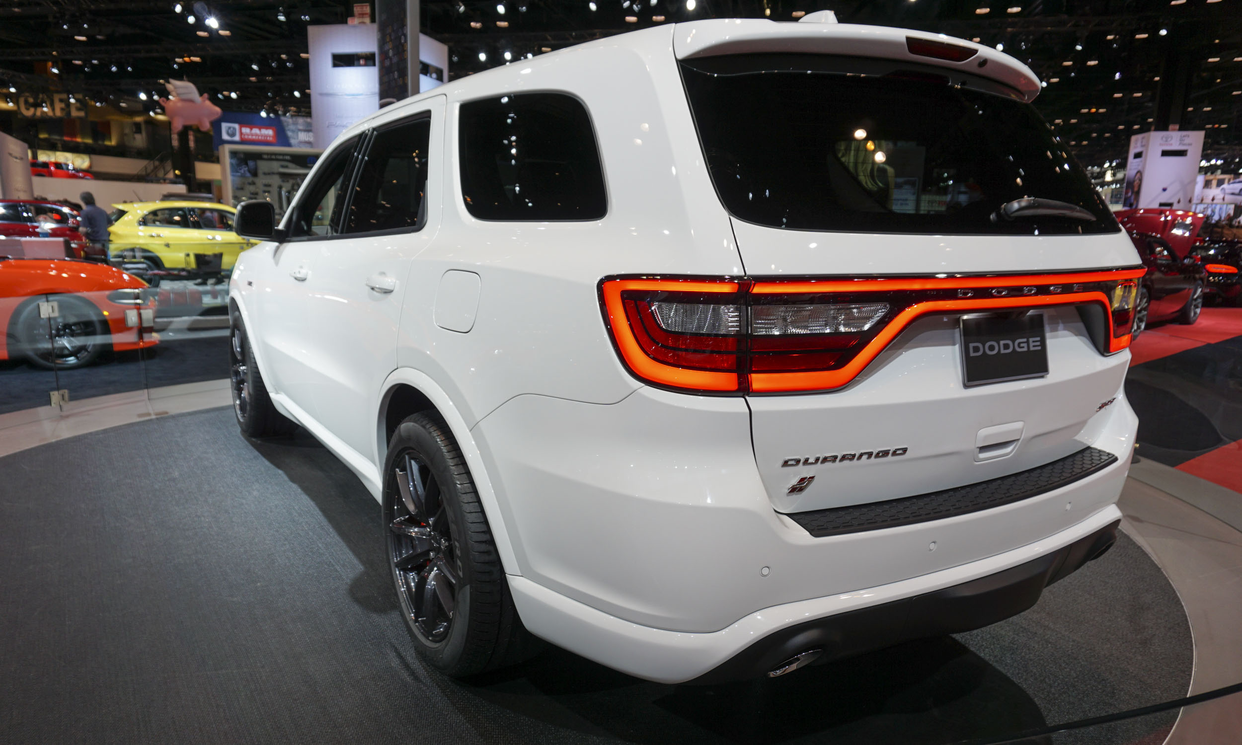 2017 Chicago Auto Show: 2018 Dodge Durango SRT