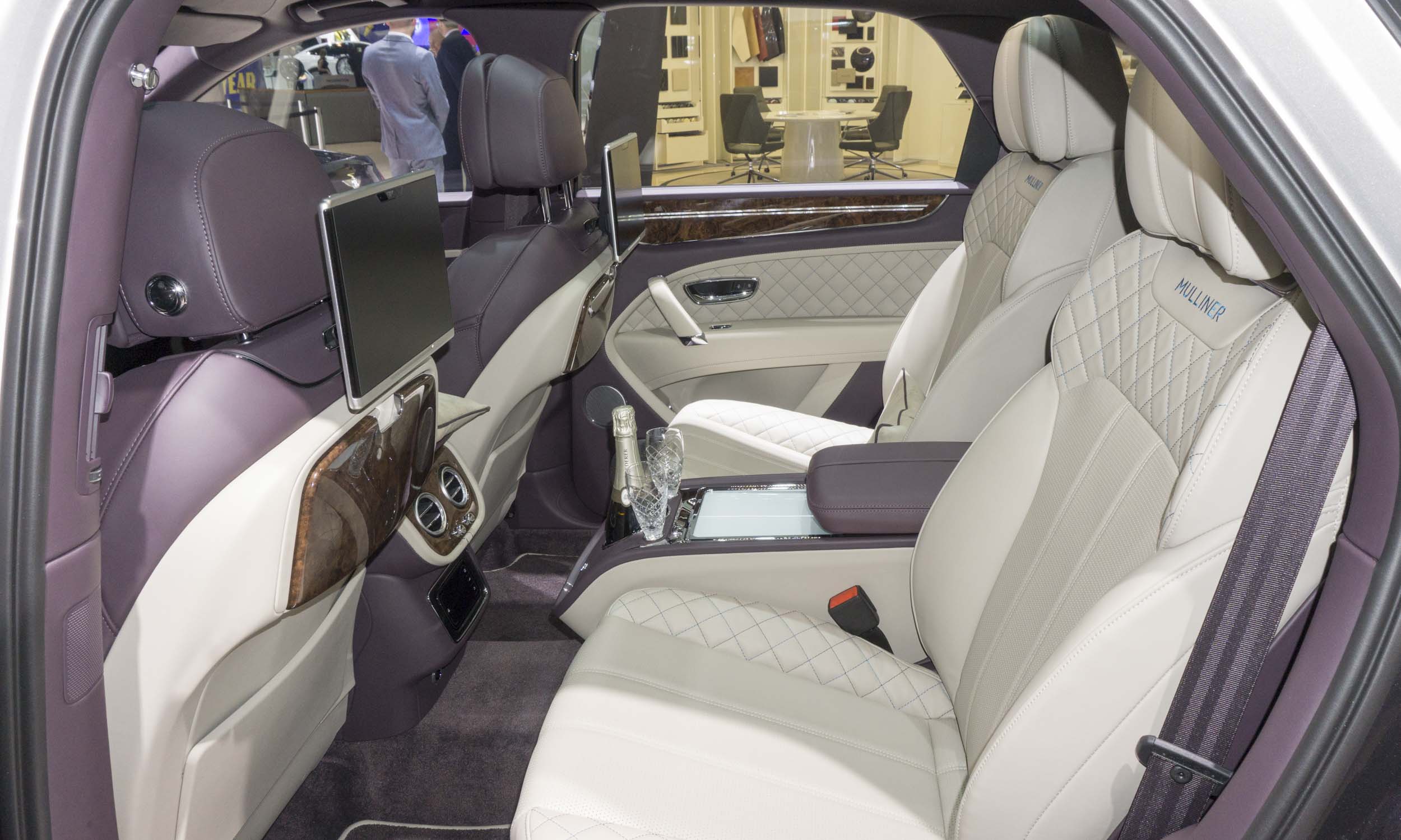2017 Geneva Motor Show: Luxury Cars