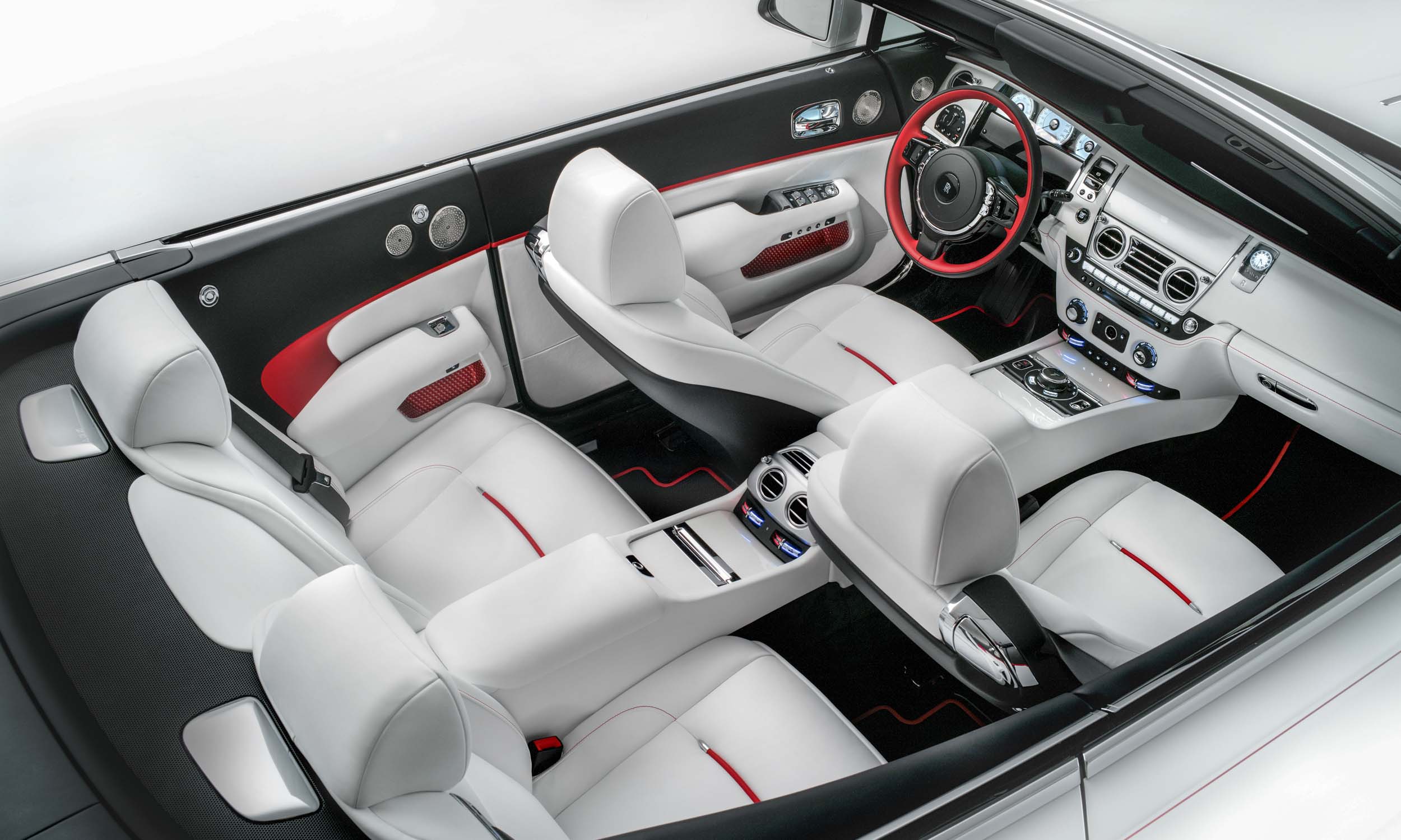 2017 Geneva Motor Show: Luxury Cars