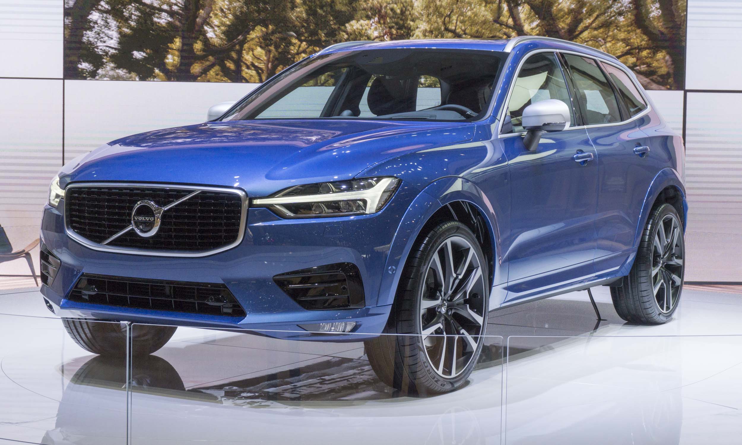 2017 Geneva Motor Show: Luxury Cars