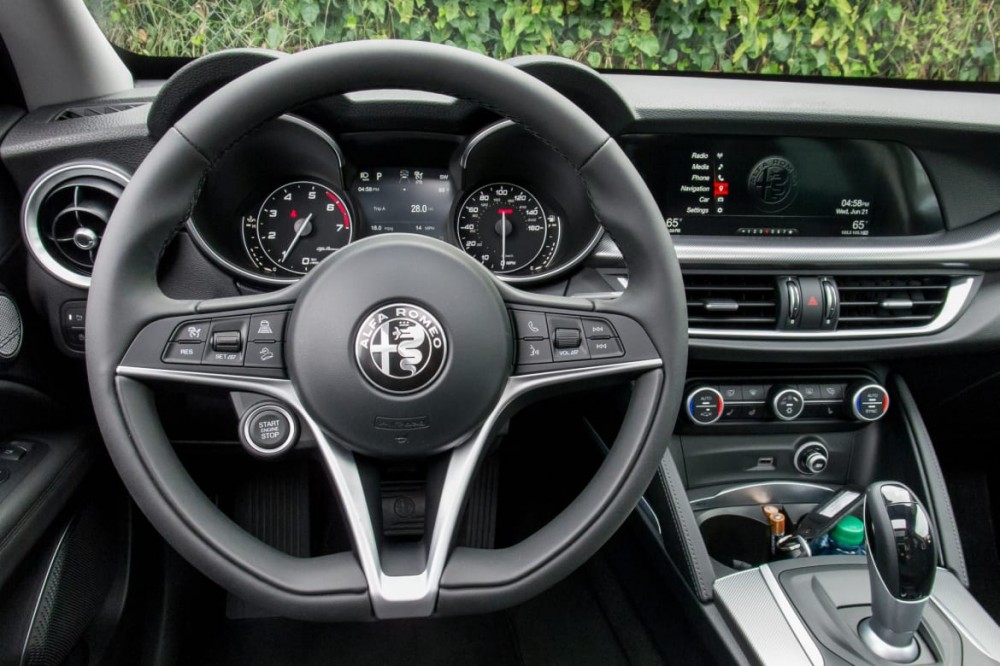 2018 Alfa Romeo Stelvio: AutoAfterWorld 9 2018 Alfa Romeo Stelvio: AutoAfterWorld