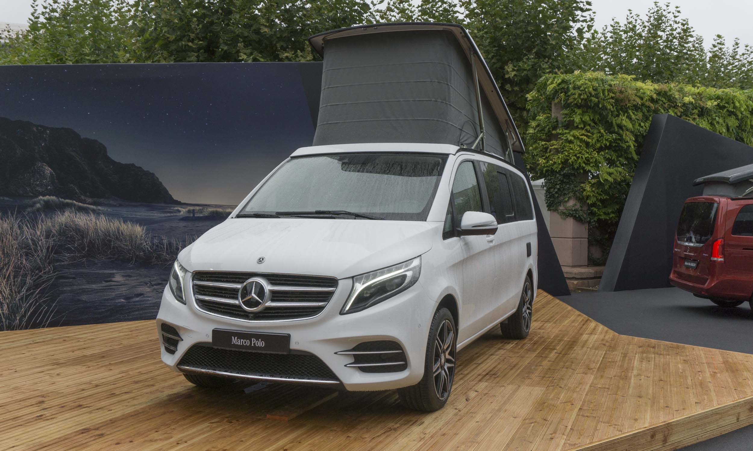 2017 Frankfurt Motor Show: Versatile Vans