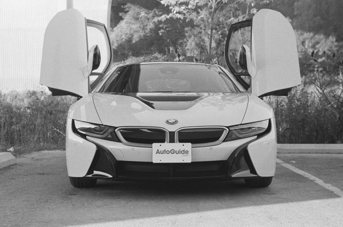 2017 BMW i8 Review