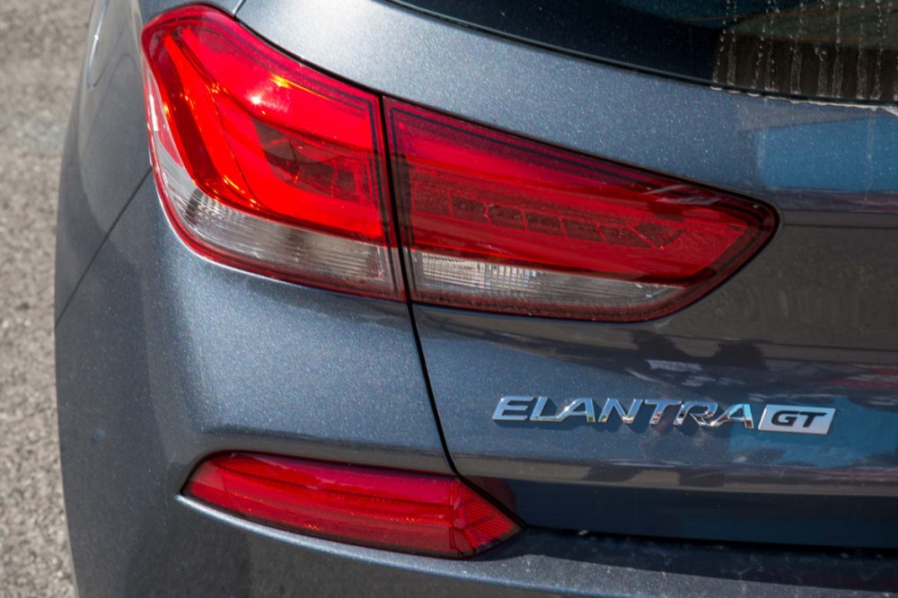 2018 Hyundai Elantra GT:  AutoAfterWorld