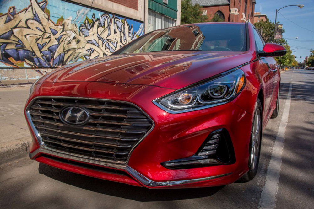 2018 Hyundai Sonata:  AutoAfterWorld