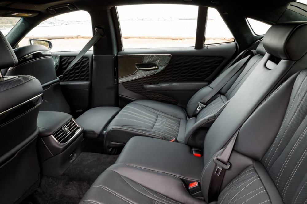 2018 Lexus LS 500 and 500h: AutoAfterWorld 27 2018 Lexus LS 500 and 500h: AutoAfterWorld