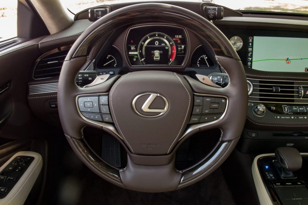 2018 Lexus LS 500 and 500h: AutoAfterWorld 31 2018 Lexus LS 500 and 500h: AutoAfterWorld