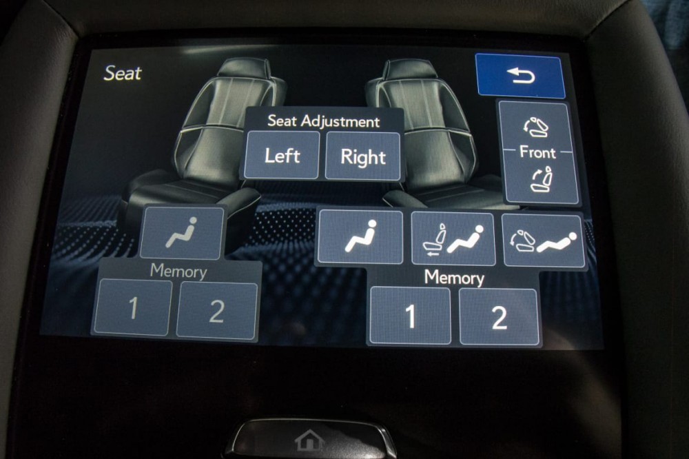2018 Lexus LS 500 and 500h: AutoAfterWorld 39 2018 Lexus LS 500 and 500h: AutoAfterWorld