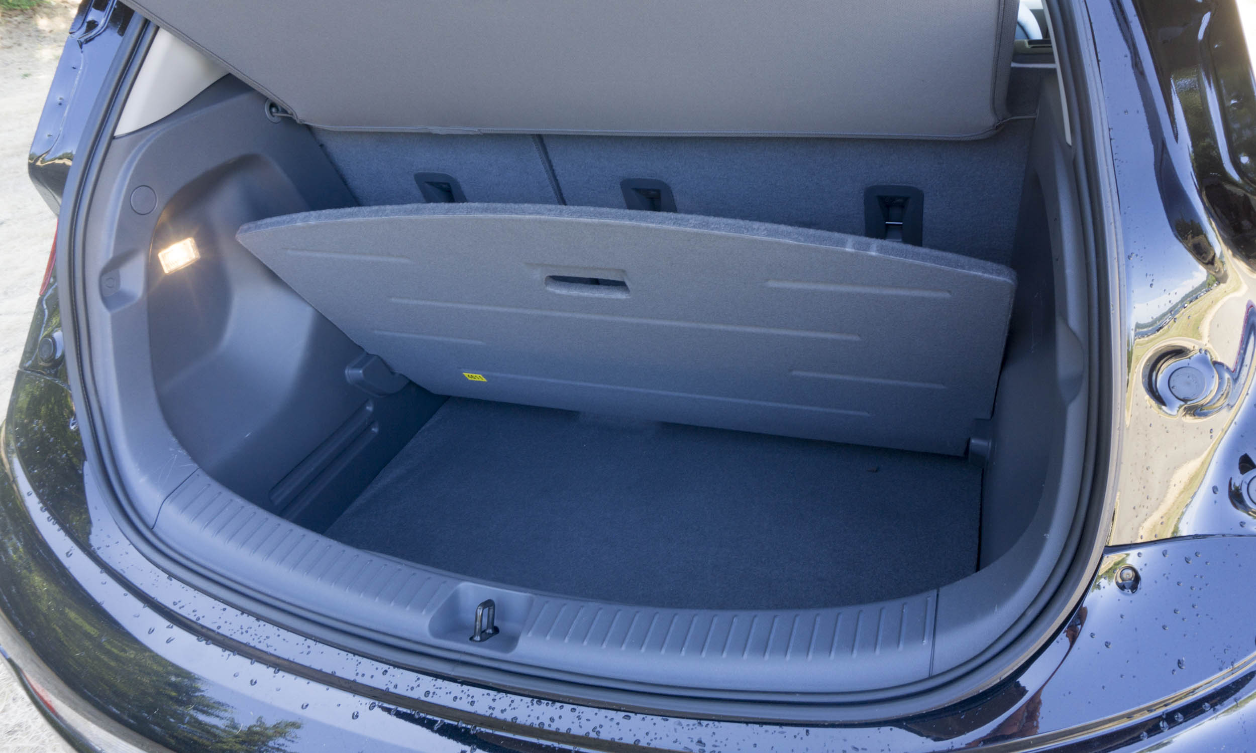 2017 Chevrolet Bolt EV: Review