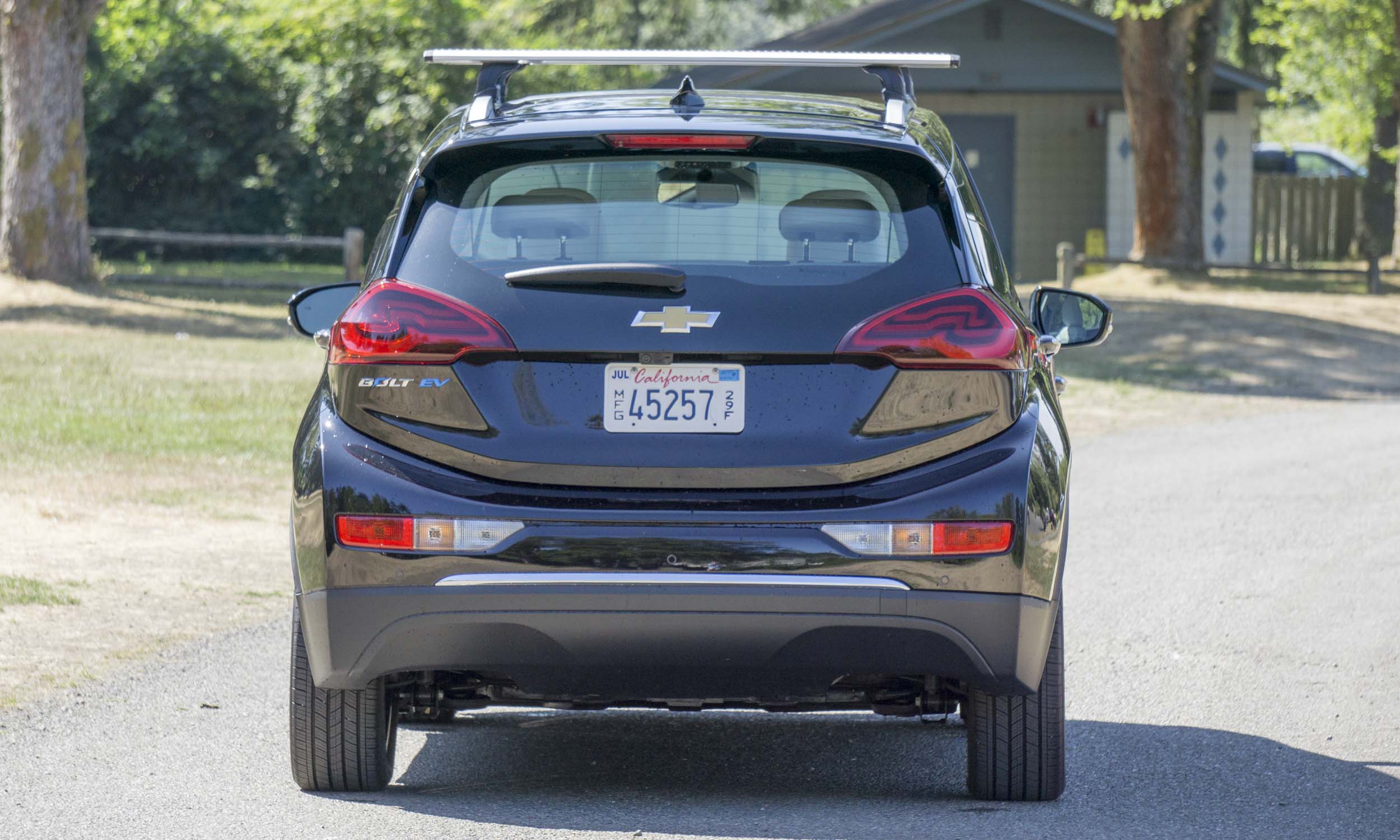 2017 Chevrolet Bolt EV: Review