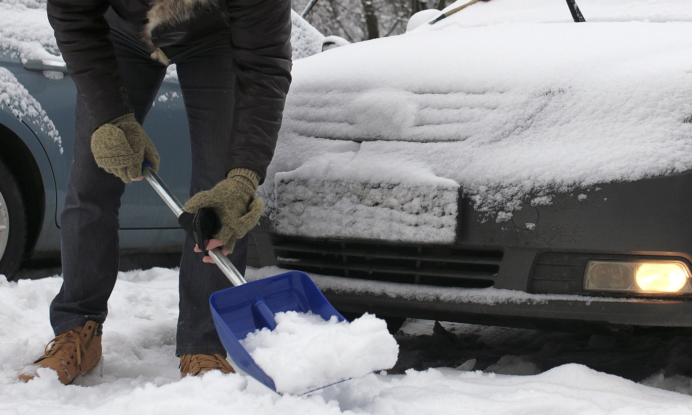 12 Car-Prep Tips for Winter Driving
