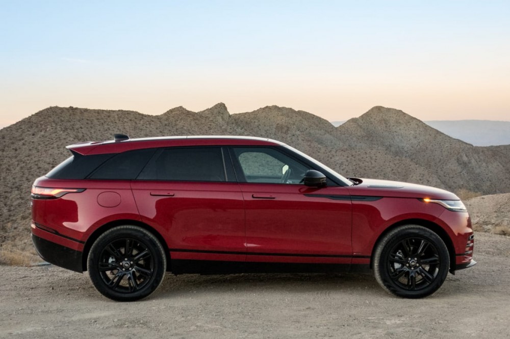 2018 Land Rover Range Rover Velar Review: Tech That Delights, Confounds