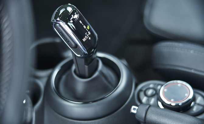 MINI Gets a new 7-Speed Dual Clutch Transmission for 2018