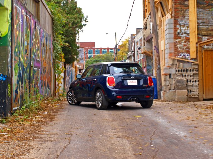 2017 MINI Cooper S Hardtop 4 Door Review