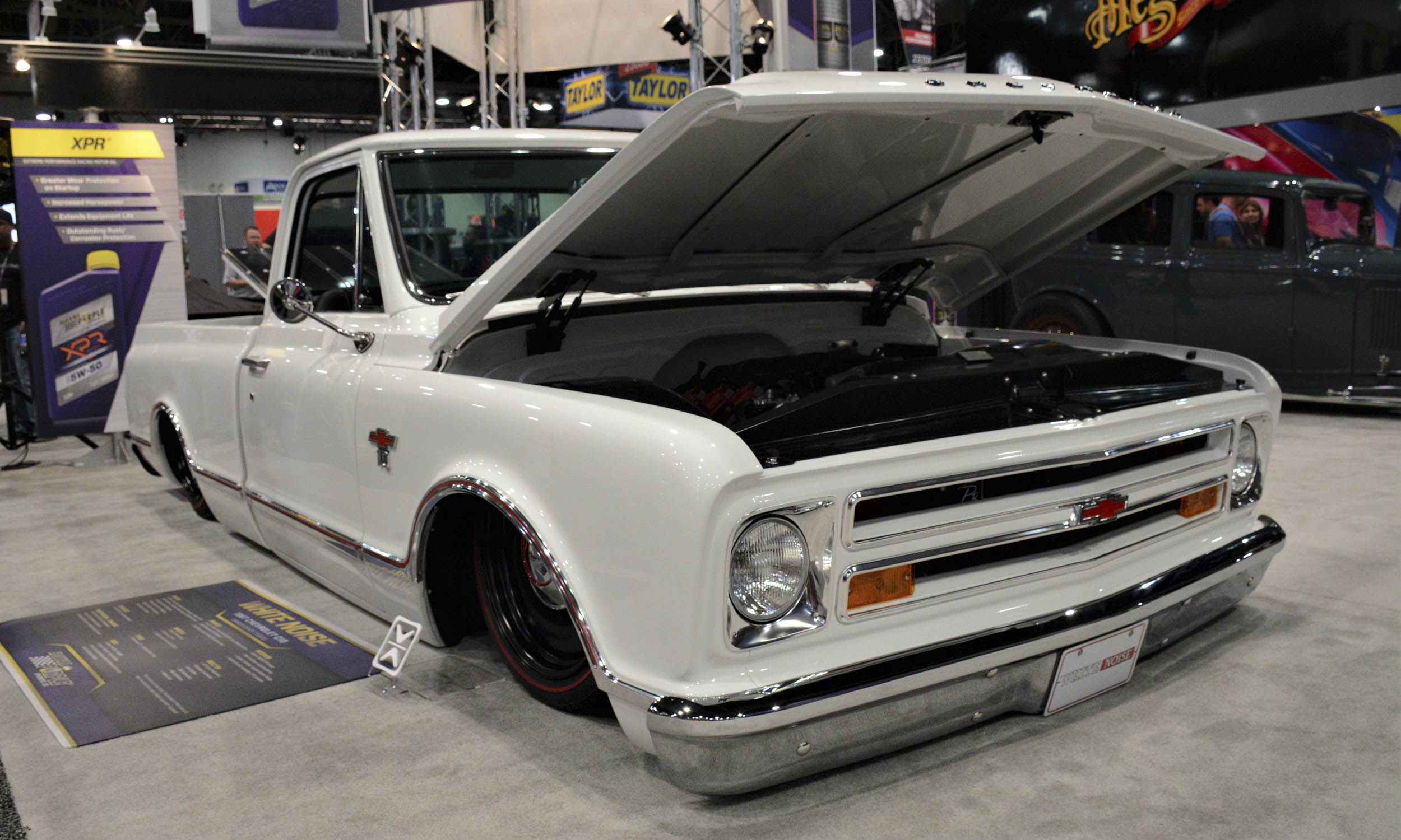 SEMA 2017: 12 Hot Trucks