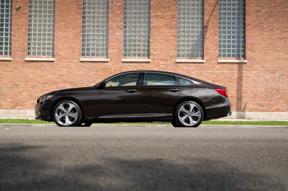 2018 Honda Accord Review: Attention Must Be Paid 4 2018 Honda Accord Review: Attention Must Be Paid