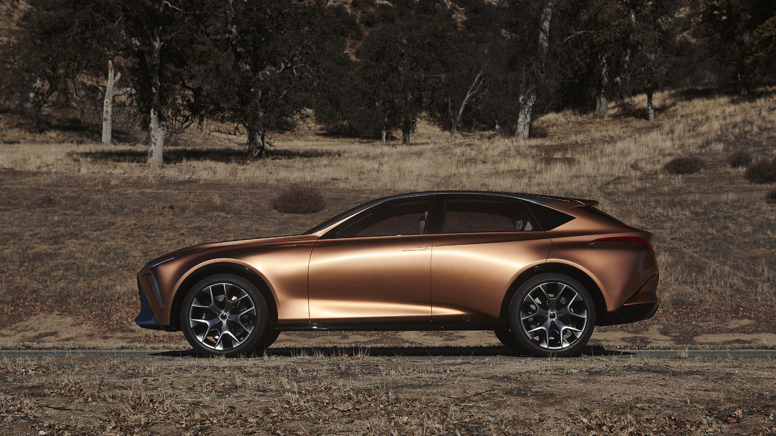 Lexus LF-1 Concept Previews New Luxury Crossover: 5 Things You Need to Know