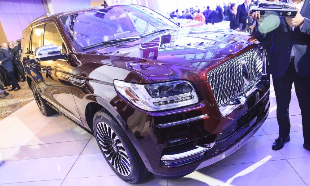 Lincoln Navigator Wins 2018 North American Truck of the Year