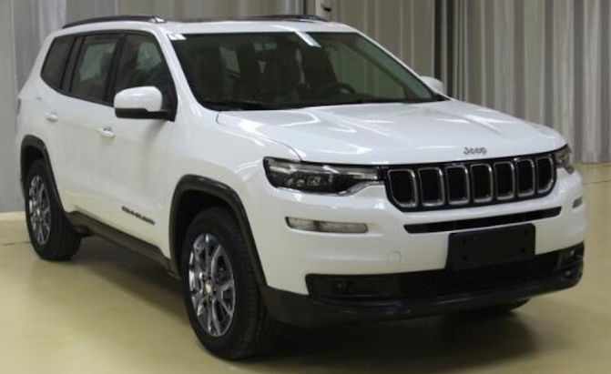 Three Row Jeep Grand Commander Leaks Before Official Unveiling