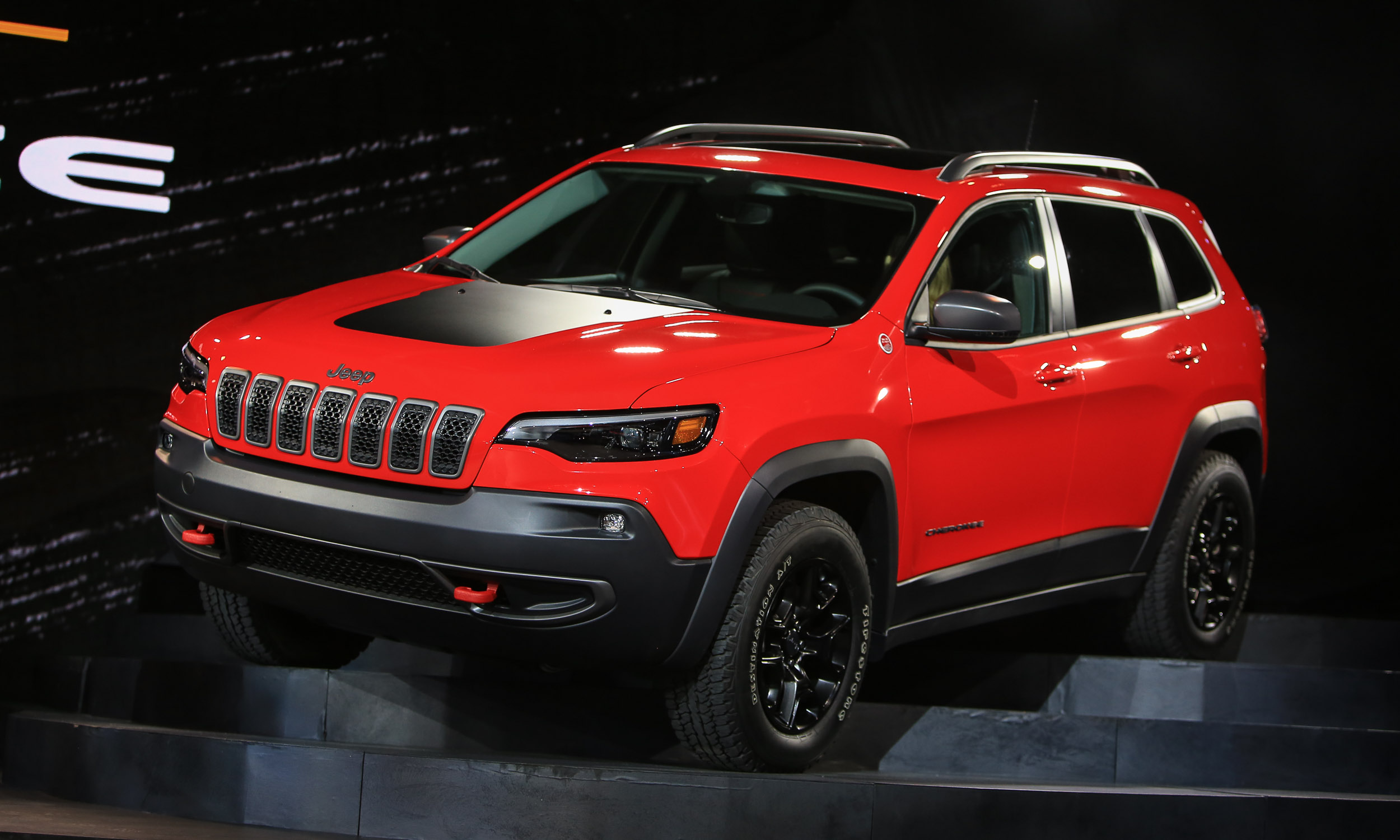 2018 Detroit Auto Show: 2019 Jeep Cherokee