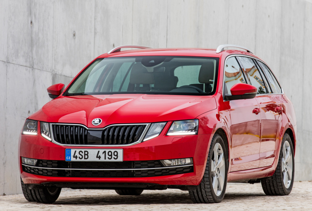 2018 Skoda Octavia Gets New Engines: 150 HP 1.5 TSI and 190 HP 2.0 TSI
