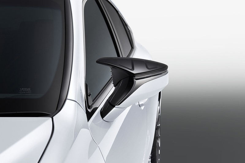 2019 Lexus ES Gets TRD F Sport Parts, Digital Mirrors Priced at $2,000