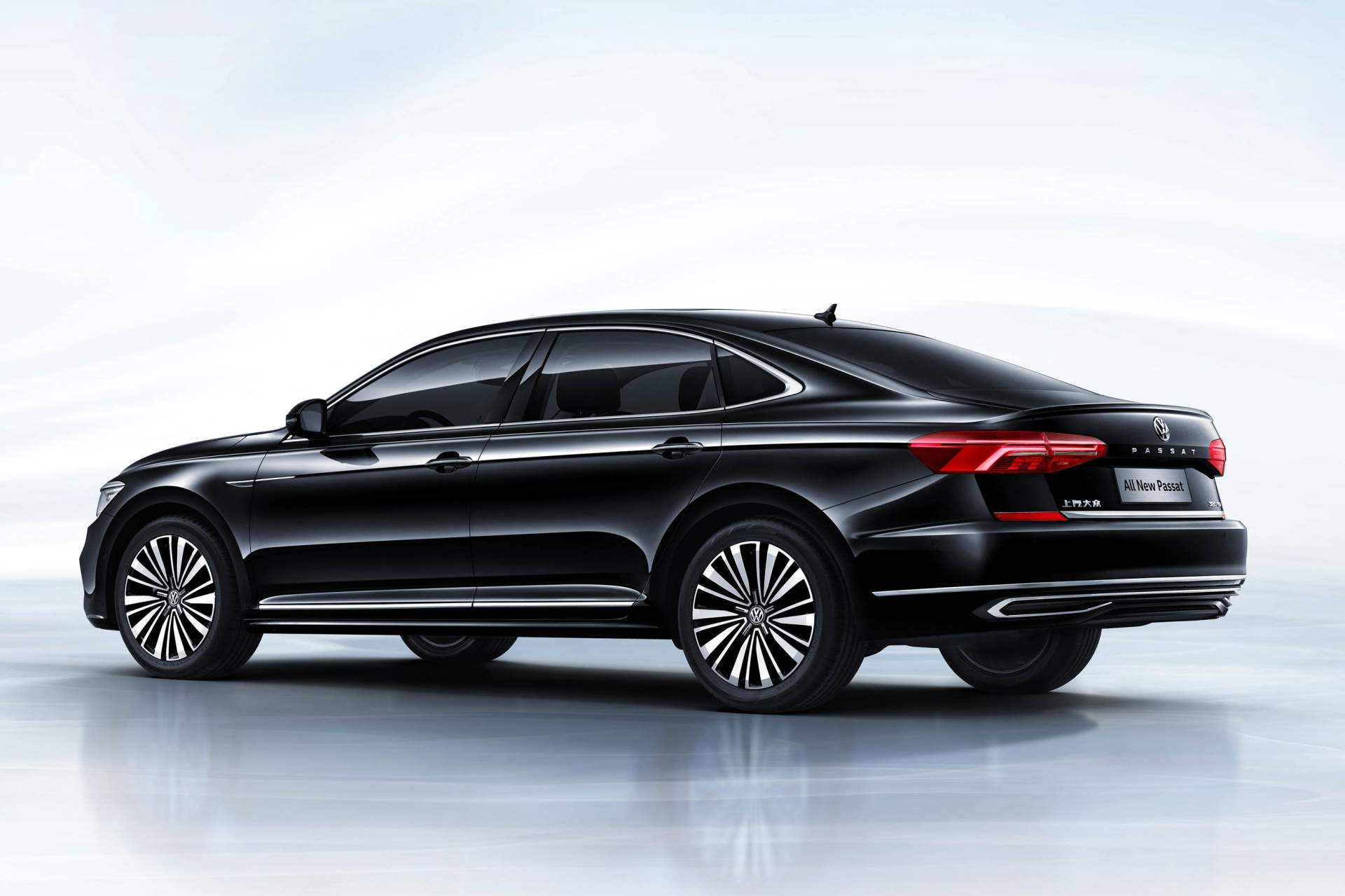 2019 Volkswagen Passat Revealed In China, Previews U.S. Model