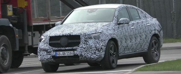 All-New Mercedes GLE Coupe Spied in Briefly in Traffic