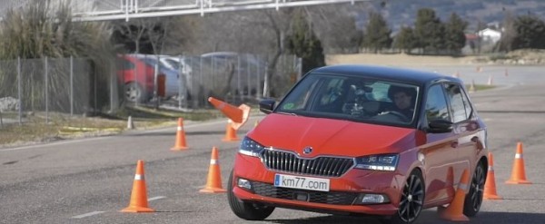 Is the Skoda Fabia More Stable Than the VW Polo in a Moose Test? Is the Skoda Fabia More Stable Than the VW Polo in a Moose Test?