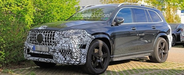2020 Mercedes-AMG GLS 63 Shows Awesome Emerald Green Paint