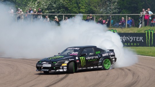 Nissan S200SX S13 drifting Drifting Guide for Dummies