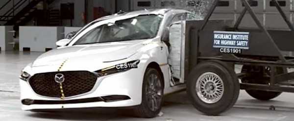 IIHS crash tests the new Mazda3 Watch the 2020 Mazda3 Getting Smashed by the IIHS and Earning a Top Safety Pick