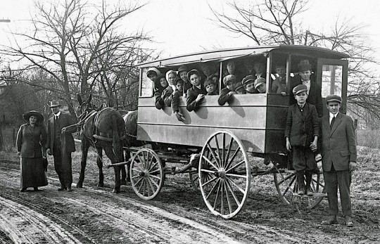 Short History of the Yellow School Bus