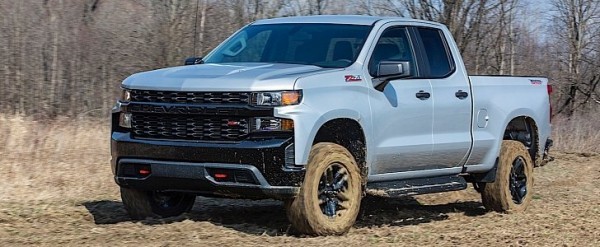 2020 Chevrolet Silverado 1500 General Motors Delays LM2 Duramax, Costs More Than 5.3-liter V8 Engine Option