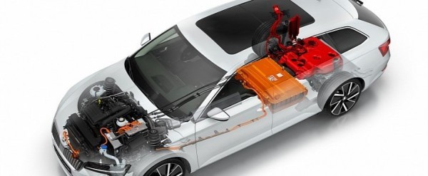 Skoda Launches Citigo-e iV Pure EV and Superb iV Plug-in Hybrid