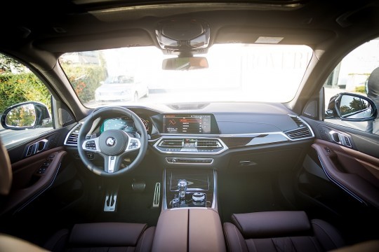 2019 BMW X5 (G05) Nine Ways in Which The 2019 BMW X5 (G05) Demolishes The BMW X5 (F15)