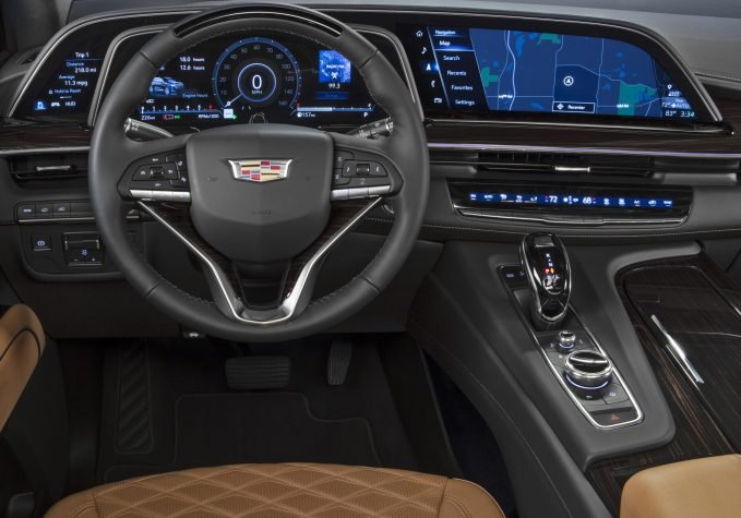 Cadillac Unveils 2021 Escalade with 420 HP, Curved OLED Screen and 36-Speaker Sound System