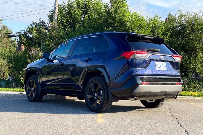 2020 Toyota RAV4 Hybrid Review: The Dependable One