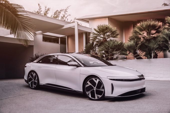 2022 Lucid Air EV Starts From $80,000, Up To 517-Mile Range