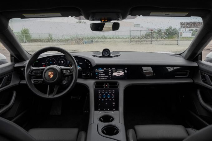 2020 Porsche Taycan Turbo Review: Truly Electrifying