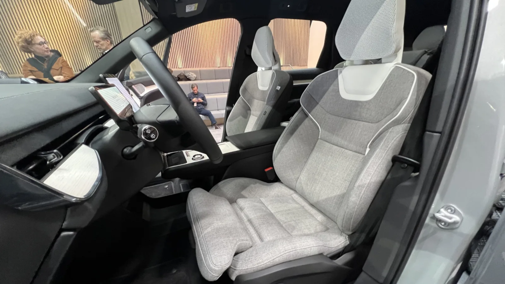 Volvo EX90 will lack certain features on launch, to come later with OTA updates 8 Volvo EX90 will lack certain features on launch, to come later with OTA updates